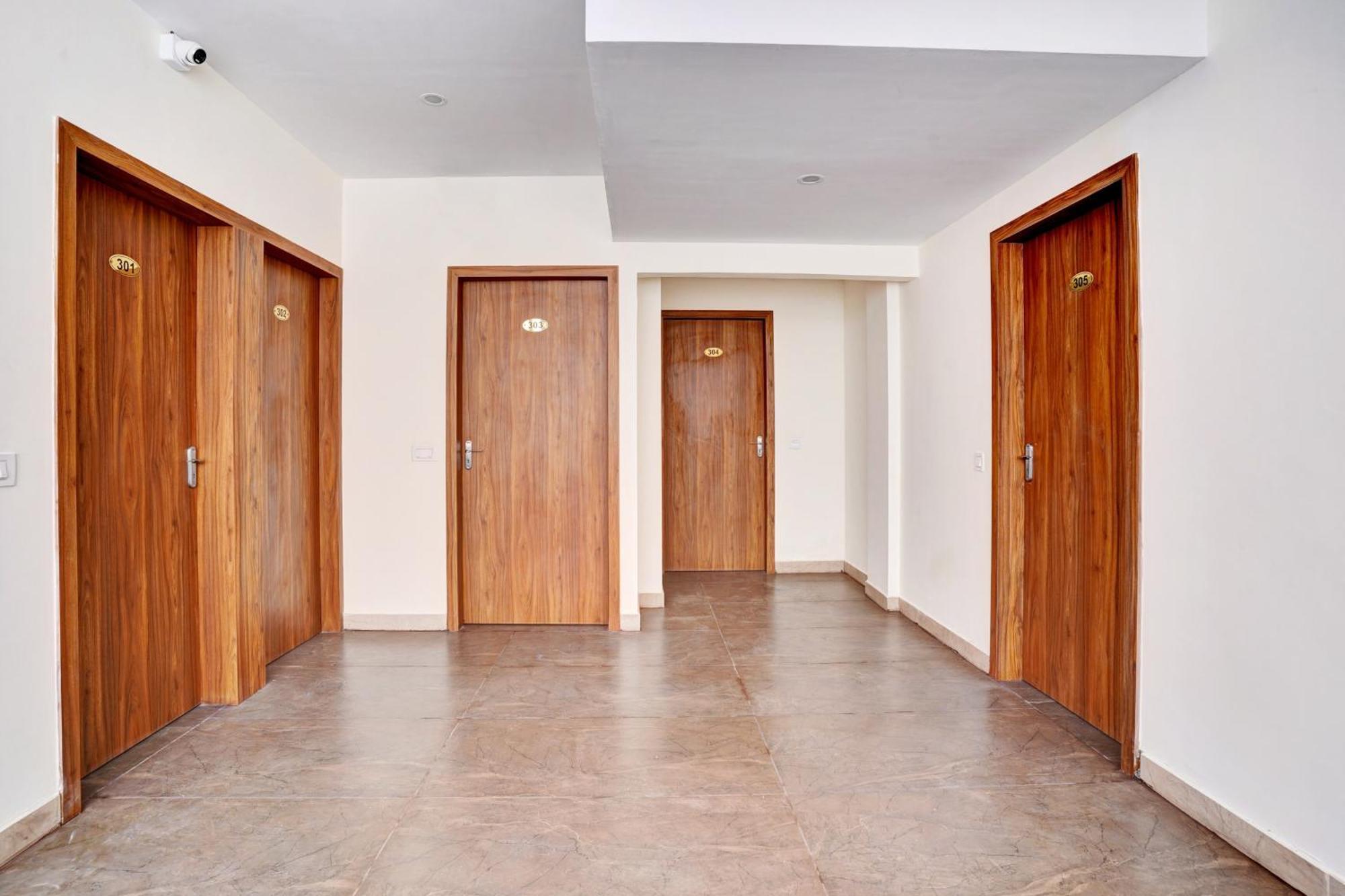 Hotel O Gayathri Metro Deluxe Bengaluru Zewnętrze zdjęcie